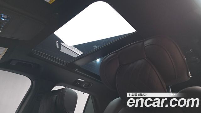 Ford Explorer (VI) 3.0 Platinum 4WD 2022 — фото 19