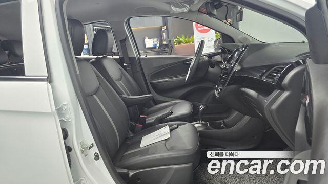 Chevrolet Spark Premier 2022 — фото 11