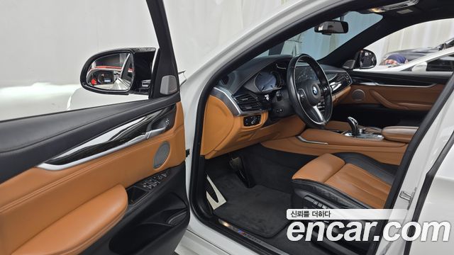 BMW X6 (F16) M50d 2018 — фото 10