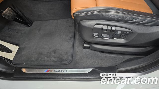 BMW X6 (F16) M50d 2018 — фото 38