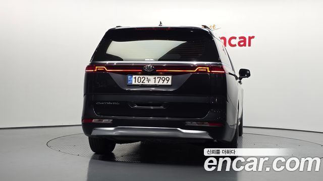 Kia Carnival (IV) Diesel 9-Seater Signature 2021 — фото 4