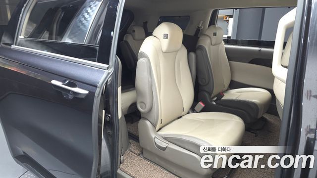 Kia Carnival (IV) Diesel 9-Seater Signature 2021 — фото 12