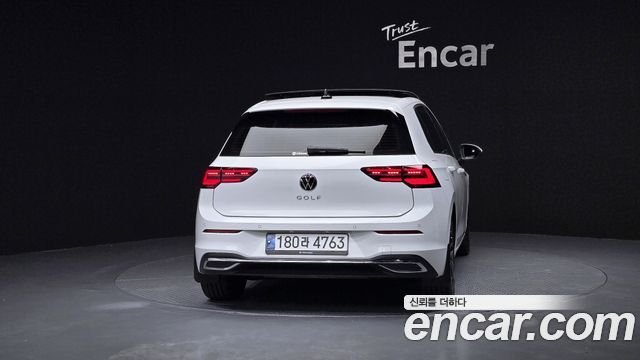 Volkswagen Golf (VIII) 2.0 TDI Prestige 2024 — фото 4