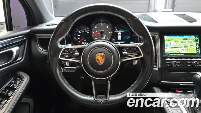 Porsche Macan 3.0 S Diesel 95B 2016 — фото 13