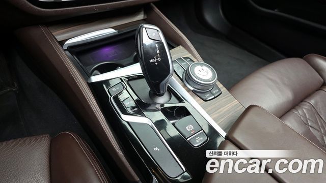 BMW 5 Series (G30) 530i xDrive Luxury Plus 2020 — фото 9
