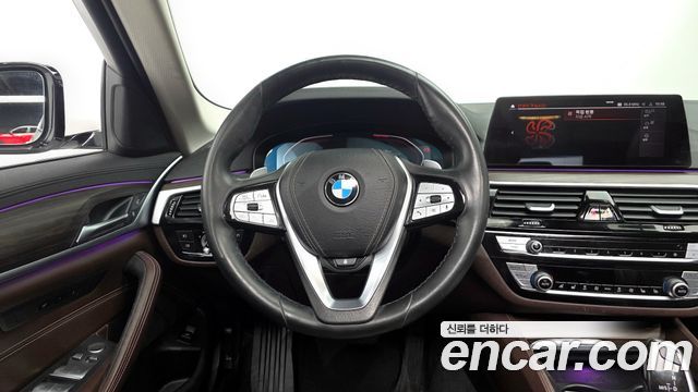 BMW 5 Series (G30) 530i xDrive Luxury Plus 2020 — фото 12
