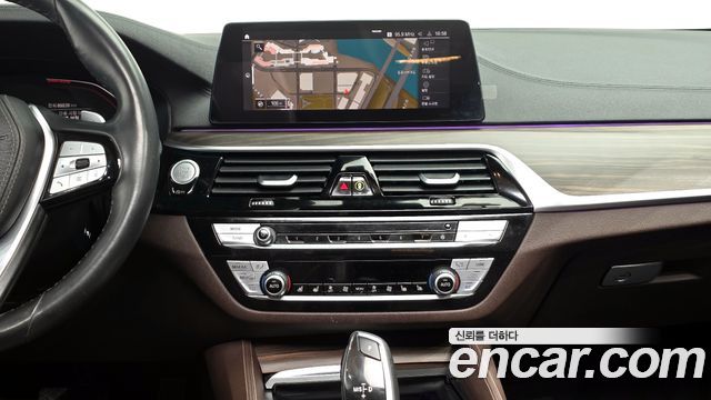 BMW 5 Series (G30) 530i xDrive Luxury Plus 2020 — фото 13