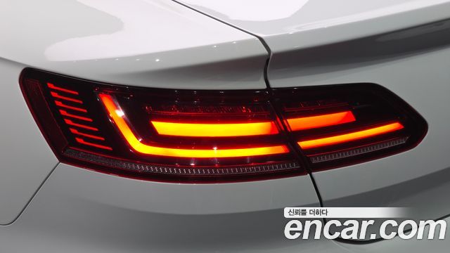 Volkswagen Arteon 2.0 TDI Prestige 2019 — фото 23