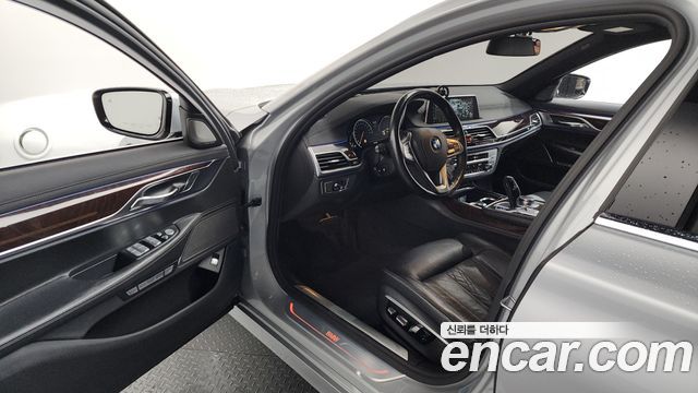 BMW 7 Series (G11) 730d xDrive 2016 — фото 10