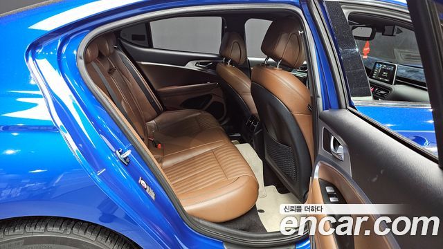 Genesis G70 2.0T AWD Supreme 2018 — фото 11