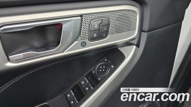 Ford Explorer (VI) 2.3 LimIted 4WD 2020 — фото 30
