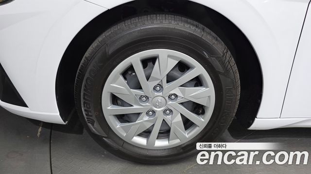 Hyundai Avante (CN7) 1.6 Smart 2021 — фото 5