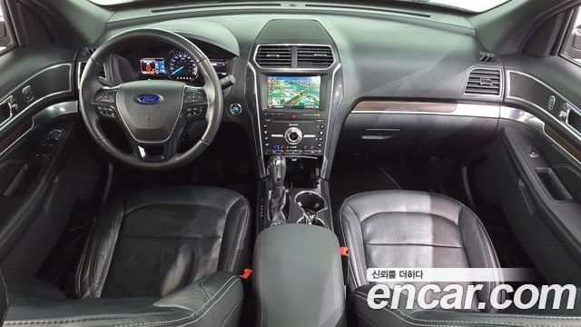Ford Explorer 2.3 Limited 4WD 5th 2019 — фото 7