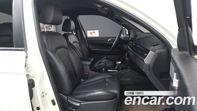 KG Mobility (SsangYong) Rexton Sports Khan Diesel 2.2 4WD Culman Prestige 2024 — фото 11