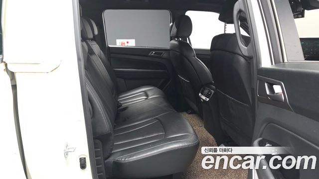 KG Mobility (SsangYong) Rexton Sports Khan Diesel 2.2 4WD Culman Prestige 2024 — фото 12