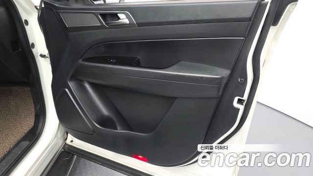KG Mobility (SsangYong) Rexton Sports Khan Diesel 2.2 4WD Culman Prestige 2024 — фото 24