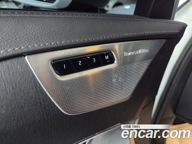Volvo XC90 (II) T8 Ultimate Bright Hybrid 2022 — фото 17