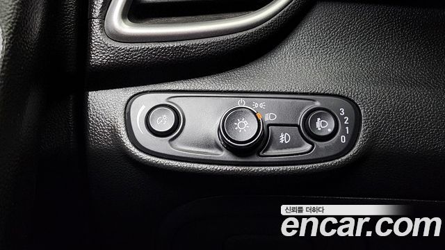 Chevrolet Trax 1.4 LT 2019 — фото 13