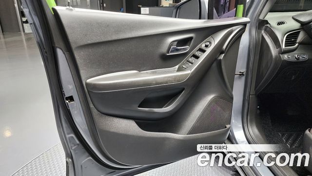 Chevrolet Trax 1.4 LT 2019 — фото 24