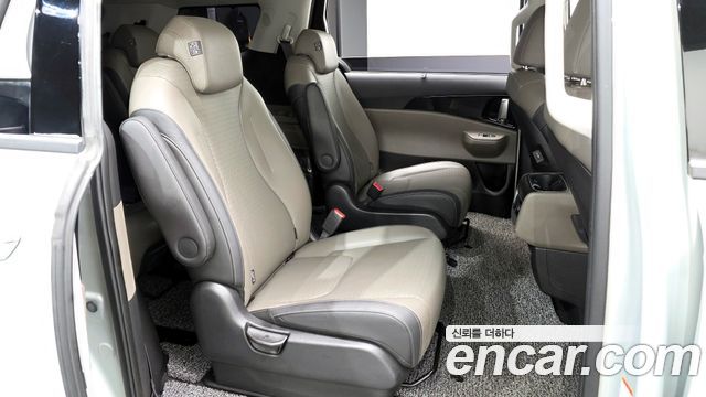 Kia Carnival (IV) Gasoline 9-Seater Signature 2024 — фото 11