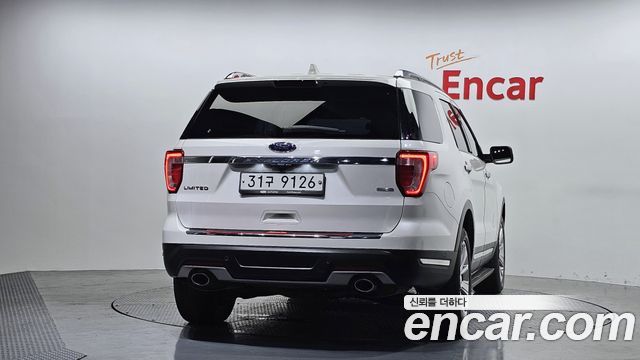 Ford Explorer 2.3 Limited 4WD 5th 2019 — фото 4