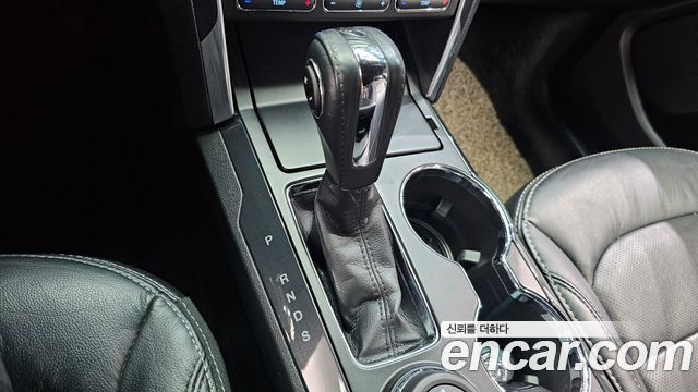 Ford Explorer 2.3 Limited 4WD 5th 2019 — фото 9