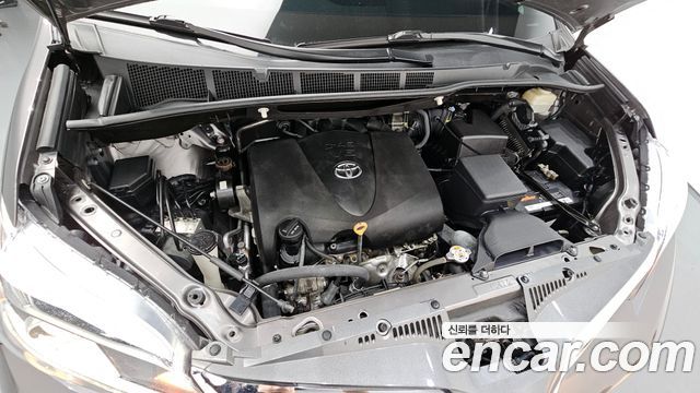 Toyota Sienna 3.5 AWD 2018 — фото 6