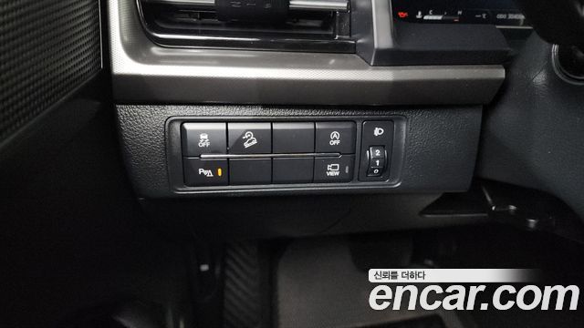 KG Mobility (SsangYong) Rexton Sports Khan Diesel 2.2 4WD Culman Noblesse 2024 — фото 17