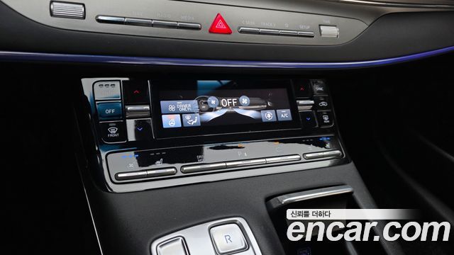 Hyundai Grandeur Hybrid (IG) Le Blanc 2022 — фото 17
