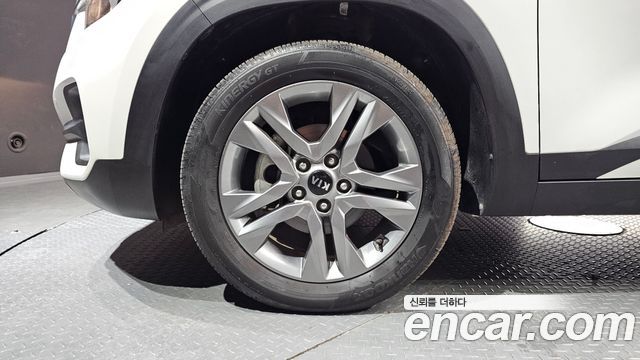 Kia Seltos Diesel 1.6 2WD Prestige 2021 — фото 5