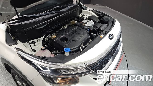 Kia Seltos Diesel 1.6 2WD Prestige 2021 — фото 6