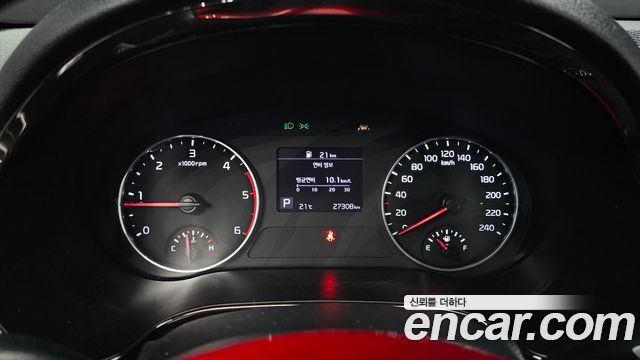 Kia Seltos Diesel 1.6 2WD Prestige 2021 — фото 8