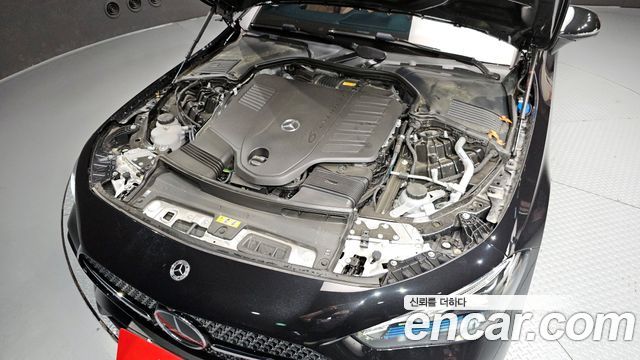 Mercedes-Benz CLE-Class (C236) CLE450 4MATIC Coupe 2025 — фото 6