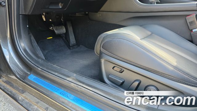 Genesis G70 Gasoline 2.5T 4WD 2024 — фото 20