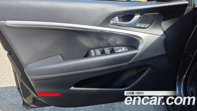 Genesis G70 Gasoline 2.5T 4WD 2024 — фото 24