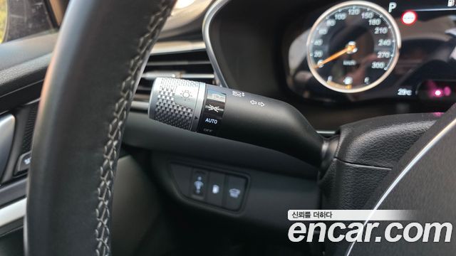 Genesis G70 Gasoline 2.5T 4WD 2024 — фото 29