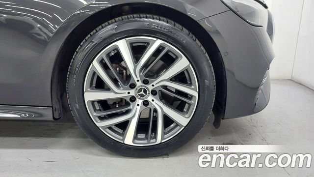 Mercedes-Benz E-Class (W214) E220d 4MATIC Exclusive 2024 — фото 5