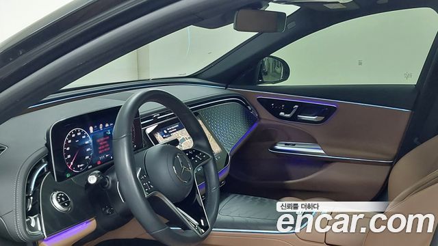 Mercedes-Benz E-Class (W214) E220d 4MATIC Exclusive 2024 — фото 17