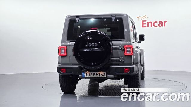 Jeep Wrangler (JL) 2.0 Overland 4Door 2022 — фото 4