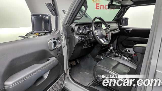 Jeep Wrangler (JL) 2.0 Overland 4Door 2022 — фото 10