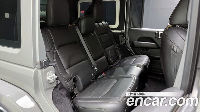 Jeep Wrangler (JL) 2.0 Overland 4Door 2022 — фото 11