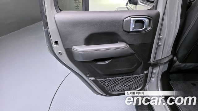 Jeep Wrangler (JL) 2.0 Overland 4Door 2022 — фото 25