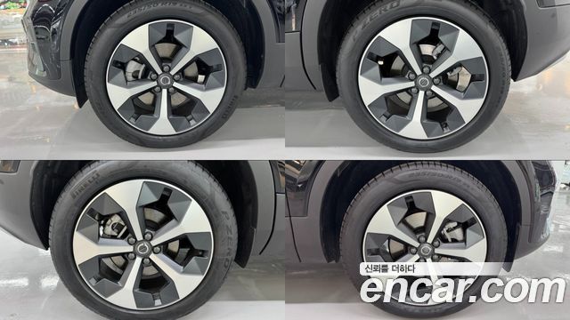 Volvo XC40 B4 Ultra Bright 2025 — фото 5