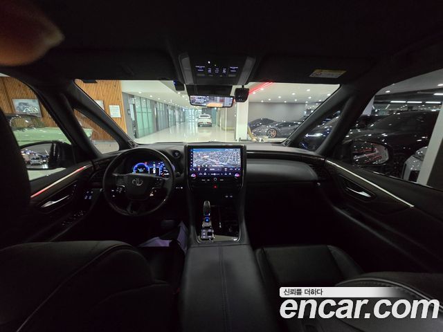 Toyota Alphard (IV) 2.5 HEV Executive AWD 2024 — фото 20