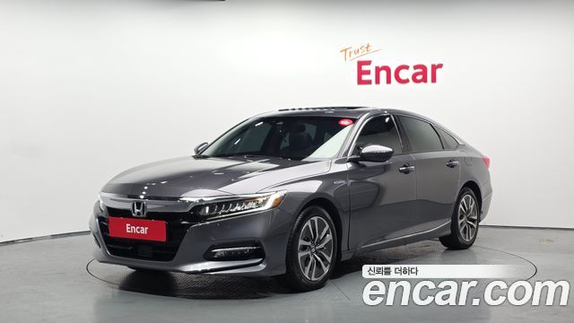 Honda Accord (X) 2.0 Hybrid Touring