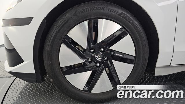 Hyundai Ioniq 6 Long Range Exclusive 2023 — фото 5