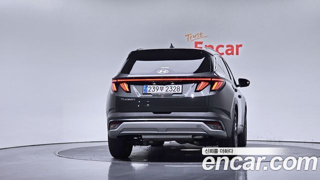 Hyundai Tucson Hybrid (NX4) HEV 1.6 2WD Inspiration 2024 — фото 4