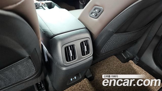 Hyundai Tucson Hybrid (NX4) HEV 1.6 2WD Inspiration 2024 — фото 32