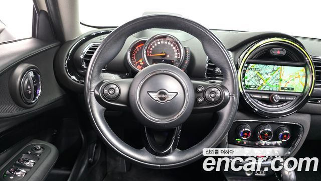 MINI Cooper Clubman High 2nd 2017 — фото 12