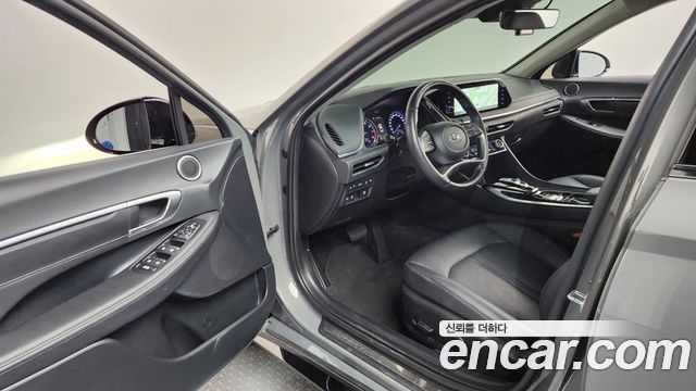 Hyundai Sonata (DN8) 2.0 Premium Plus 2022 — фото 10